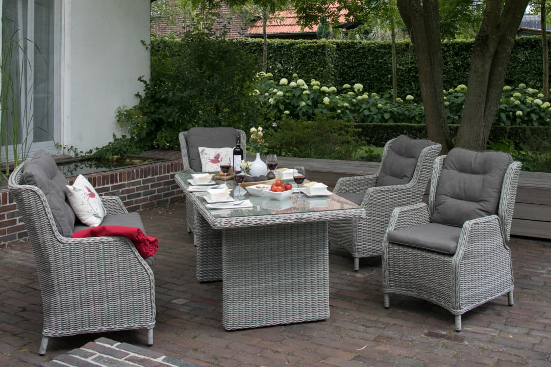 Salou Gruppe mit Relaxsessel, Sessel, Bank und Tisch