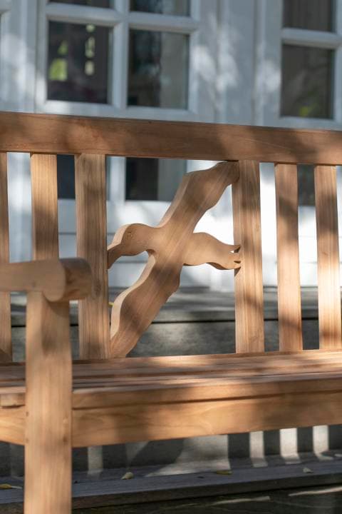 Woodie Bank mit Möwen-Motiv